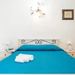 Cozy Veranda Retreat Near Budoni Apartment Tanaunella