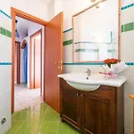 Apartment Cozy Veranda Retreat Near Budoni