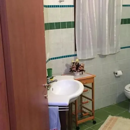 Apartment Delightful Three Flat With Patio Near Budoni