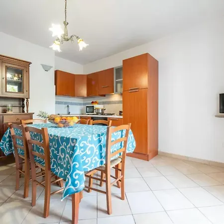 דירה Delightful Three Flat With Patio Near Budoni