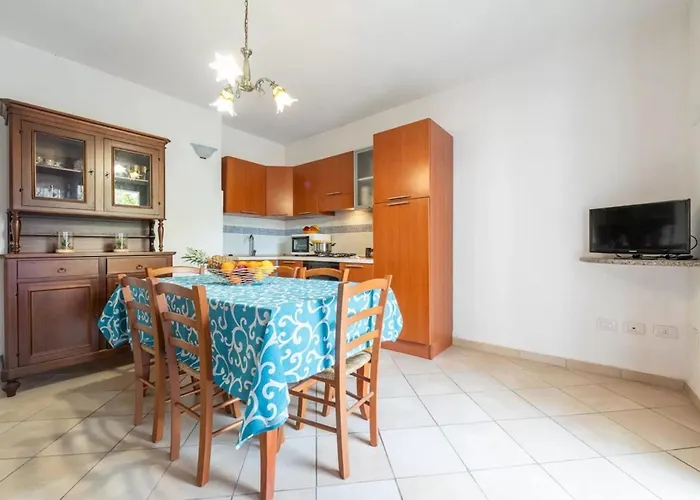 Apartman Cozy Veranda Retreat Near Budoni
